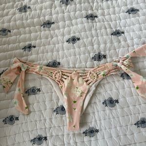 Vintage Frankie’s bikinis